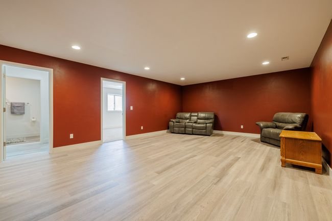 Basement | Image 21
