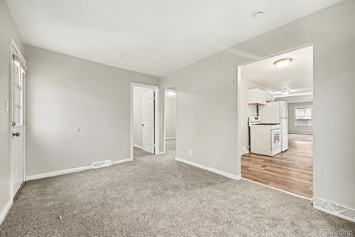 22570 Tulane Ave, Farmington Hills, MI, 48336-3655 | Card Image