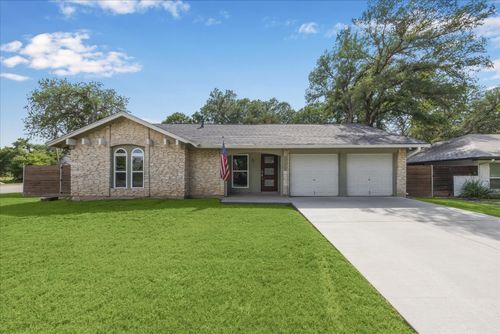 2701 Coatbridge Dr, Austin, TX, 78745-3425 | Card Image