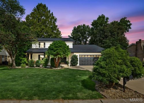 21 Sierra Dr, Glen Carbon, IL, 62034-1302 | Card Image