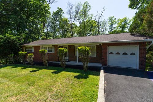 81 Hempstead Rd, Spring Valley, NY, 10977-2210 | Card Image