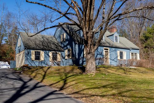 3985 Route 82, Millbrook, NY, 12545-6114 | Card Image