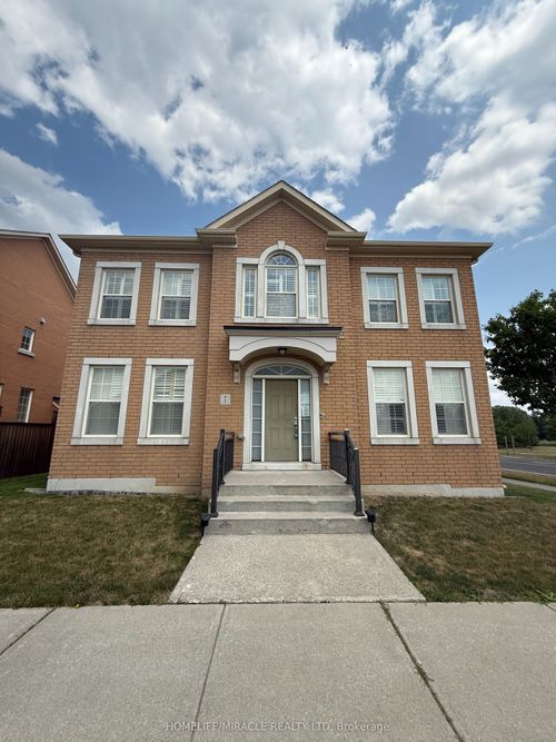 1 Annibale Dr, Markham, ON, L6C0J2 | Card Image