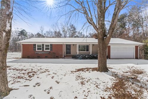 5005 Northbend Rd, Mc Leansville, NC, 27301-9124 | Card Image