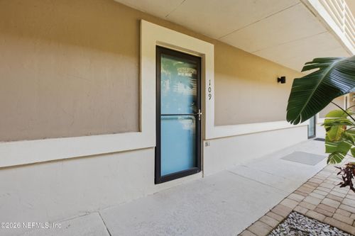 109-222 14th Ave N, Jacksonville Beach, FL, 32250-7384 | Card Image