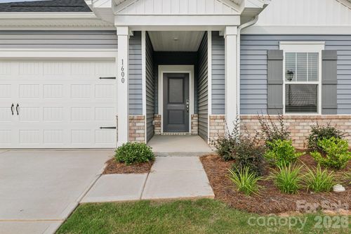 2457 Chartwell St, Stanley, NC, 28164-2349 | Card Image