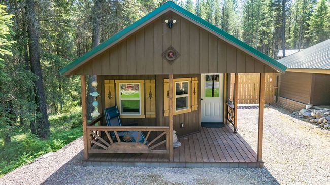 Crafters Dream Cabin with covered front porch and deck | Image 16