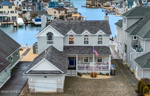 1653 Bay Blvd, Seaside Heights, NJ, 08751-1634 | Card Image