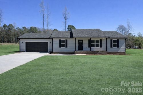 2019 Pineview Dr, Shelby, NC, 28150-9328 | Card Image