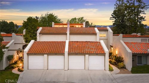 29324 Calle Gaviota, Murrieta, CA, 92563 | Card Image