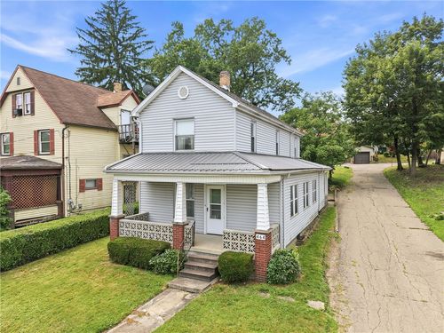 464 Logan Ave, Sharon, PA, 16146-1300 | Card Image