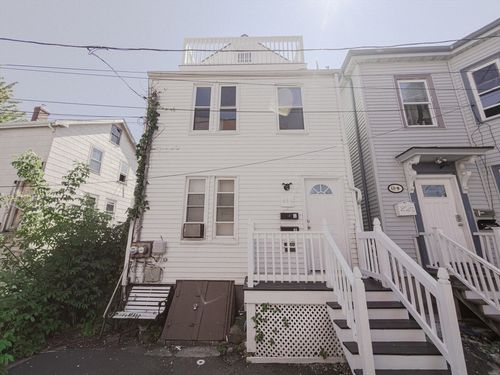 68-A Sagamore Street, Lynn, MA, 01902 | Card Image