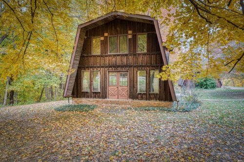 3648 Sailer Rd, Mount Vernon, IN, 47620-7131 | Card Image