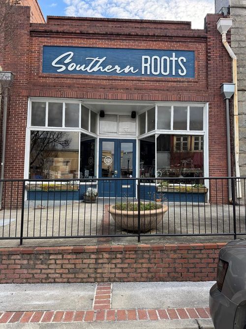 112 S Wayne, Milledgeville, GA, 31061 | Card Image