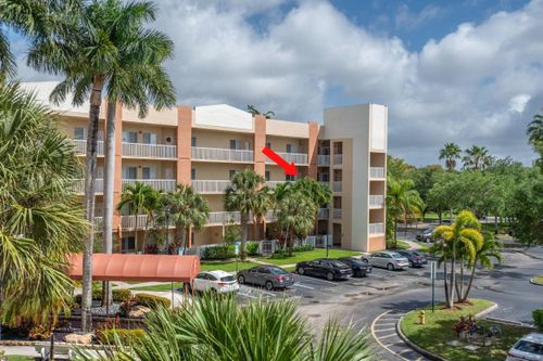 314-7775 Yardley Dr, Tamarac, FL, 33321-0848 | Card Image