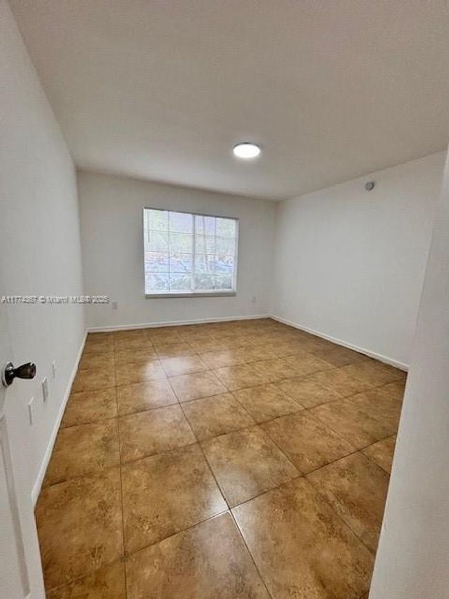 APT-101 - 4190 San Marino Blvd, Condo with 2 bedrooms, 2 bathrooms and null parking in West Palm Beach FL | Image 17