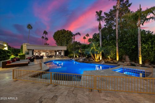 6038 E Sunnyside Dr, Scottsdale, AZ, 85254-4980 | Card Image