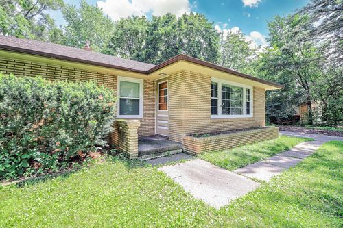 1970 Maryknoll Ave, Maplewood, MN, 55109-3616 | Card Image