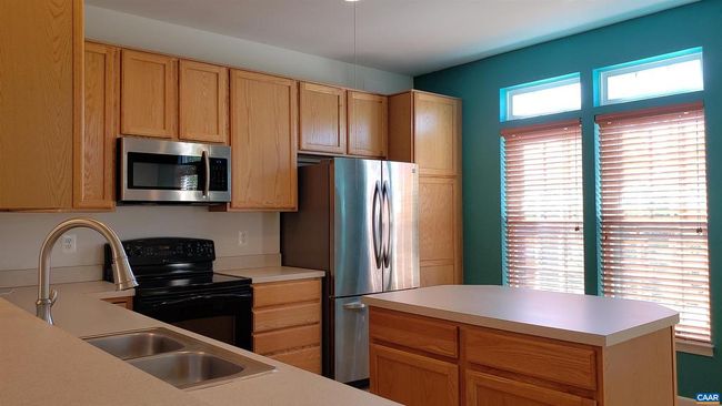 2330 Abington Dr, Townhouse with 2 bedrooms, 3 bathrooms and null parking in CHARLOTTESVILLE VA | Image 8