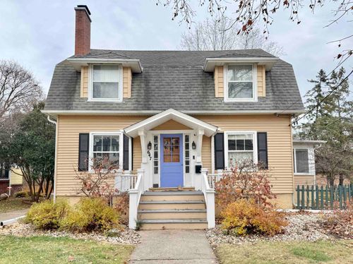 647 Milwaukee Rd, Beloit, WI, 53511-5661 | Card Image