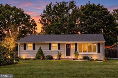 207 W Elm Ave, BERLIN, NJ, 08009-9306 | Card Image