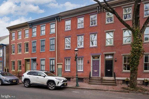 236 Mercer St, Trenton, NJ, 08611-1726 | Card Image