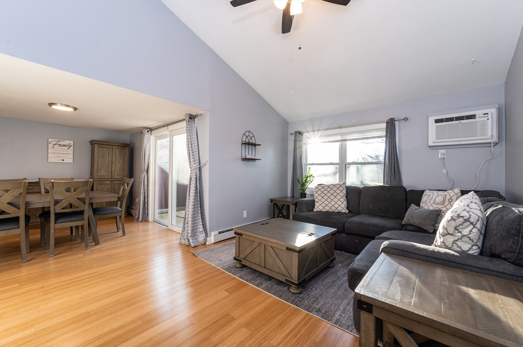 Senee Ct, Amesbury, MA 01913