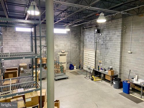 242 Airport Rd, WINCHESTER, VA, 22602-4569 | Card Image