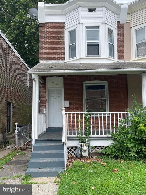 918 Highland Ave, CHESTER, PA, 19013-1610 | Card Image