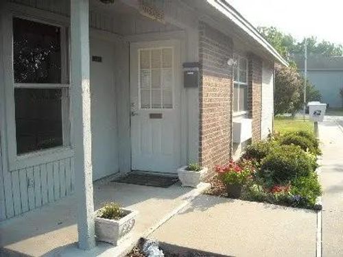 603 Parkside Dr, Groesbeck, TX, 76642-1142 | Card Image