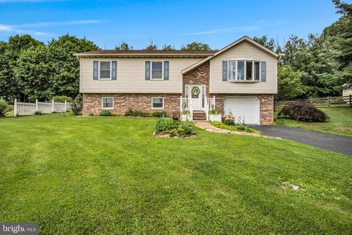 198 Glenville Rd, HANOVER, PA, 17331-9685 | Card Image