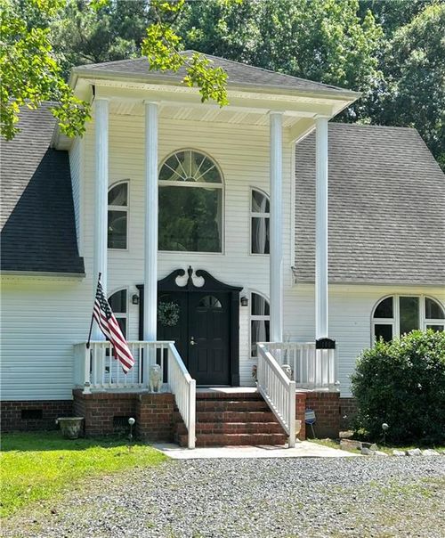 100 Cutter Ln, Knotts Island, NC, 27950-9763 | Card Image