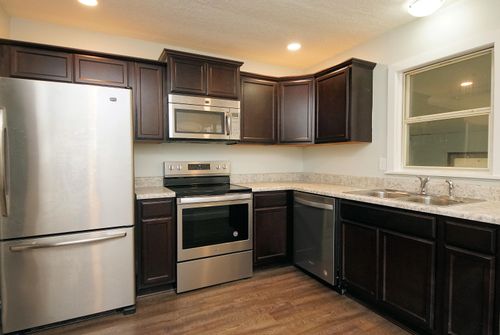 a-114 Montrose Dr, Niceville, FL, 32578-2937 | Card Image