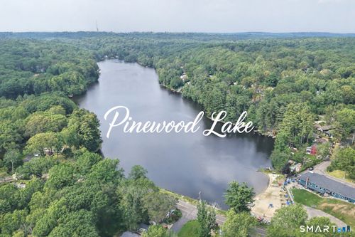 68 Old Dike Rd, Trumbull, CT, 06611-3310 | Card Image
