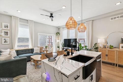 1-2615 Tulip St, PHILADELPHIA, PA, 19125-1823 | Card Image