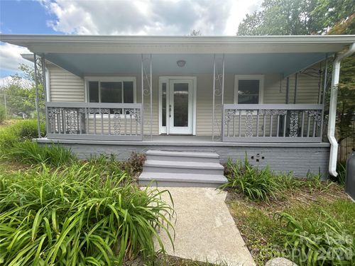 12 Penley Ave, Asheville, NC, 28804-5500 | Card Image