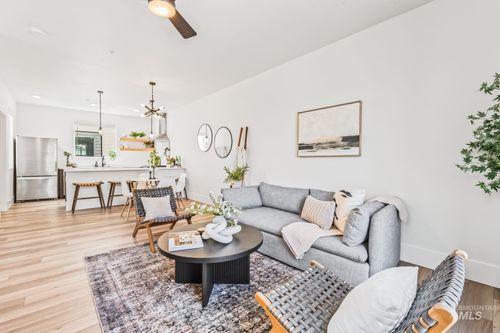 2919 W Jordan St, Boise, ID, 83702-2134 | Card Image