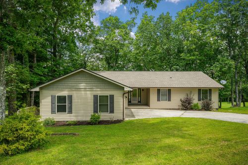 114 Greenwood Rd, Crossville, TN, 38558-8737 | Card Image