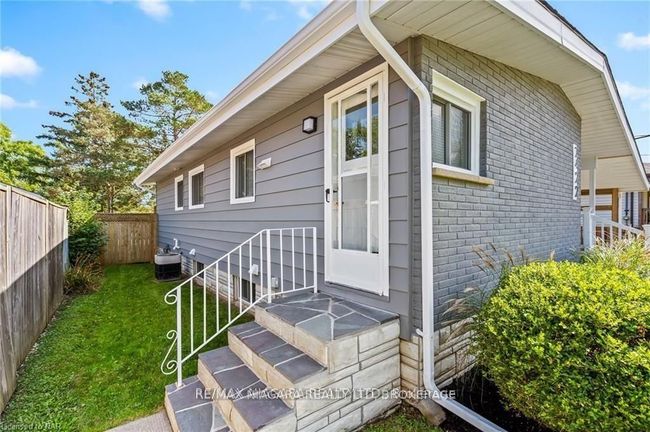 7422 Dorchester Rd, House other with 4 bedrooms, 2 bathrooms and 3 parking in Niagara Falls ON | Image 37