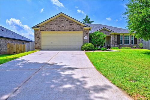 13099 Greenbriar, Willis, TX, 77318-5769 | Card Image