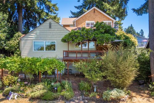 1001 Yew Ave Ne, Olympia, WA, 98506-4069 | Card Image
