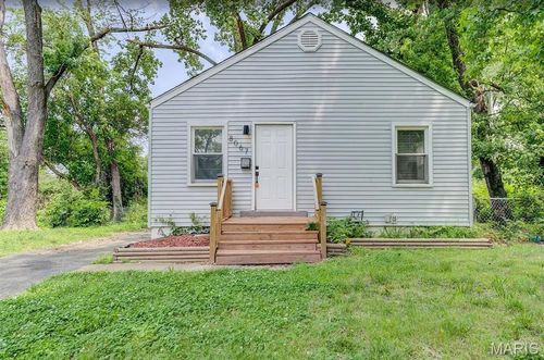 8067 Aline Ave, Berkeley, MO, 63134-1801 | Card Image