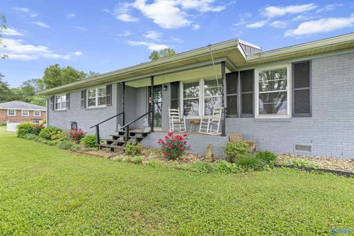 536 Patterson Ln, Meridianville, AL, 35759-1110 | Card Image