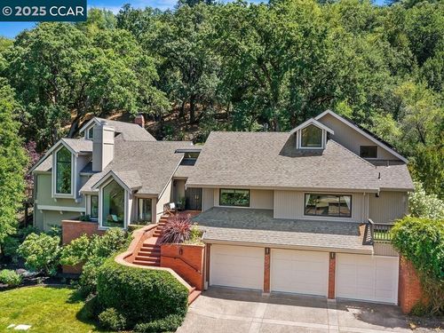 27 Toledo Dr, Lafayette, CA, 94549-2953 | Card Image