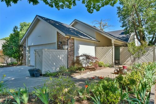 3713 River Oaks Drive, Norman, OK, 73072 | Card Image