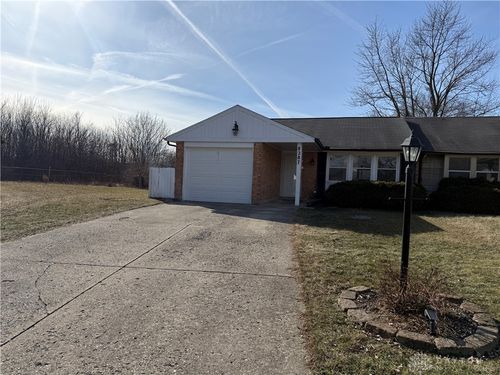 8287 Briar Ridge Court, Dayton, OH, 45424 | Card Image