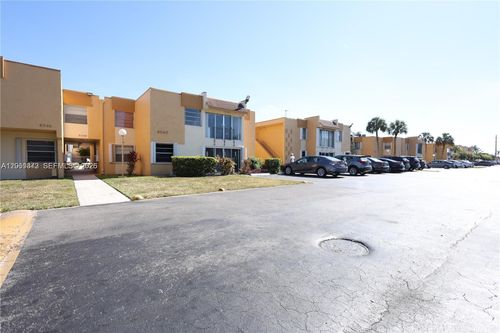 104b-9340 W Flagler St, Miami, FL, 33174-3424 | Card Image