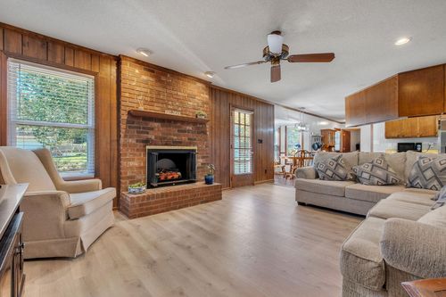 4245 Ben Blvd, TALLAHASSEE, FL, 32303-7358 | Card Image