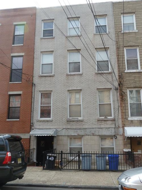 apt-2-824 Garden St, Hoboken, NJ, 07030-4105 | Card Image
