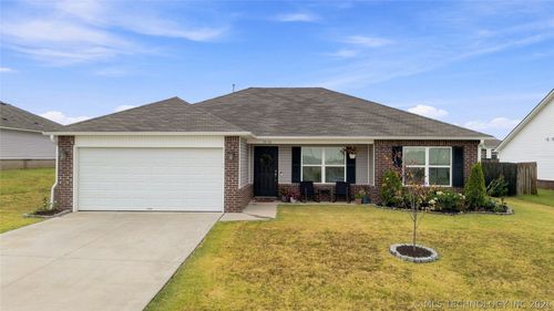1510 E Urbana St, Broken Arrow, OK, 74012-5740 | Card Image